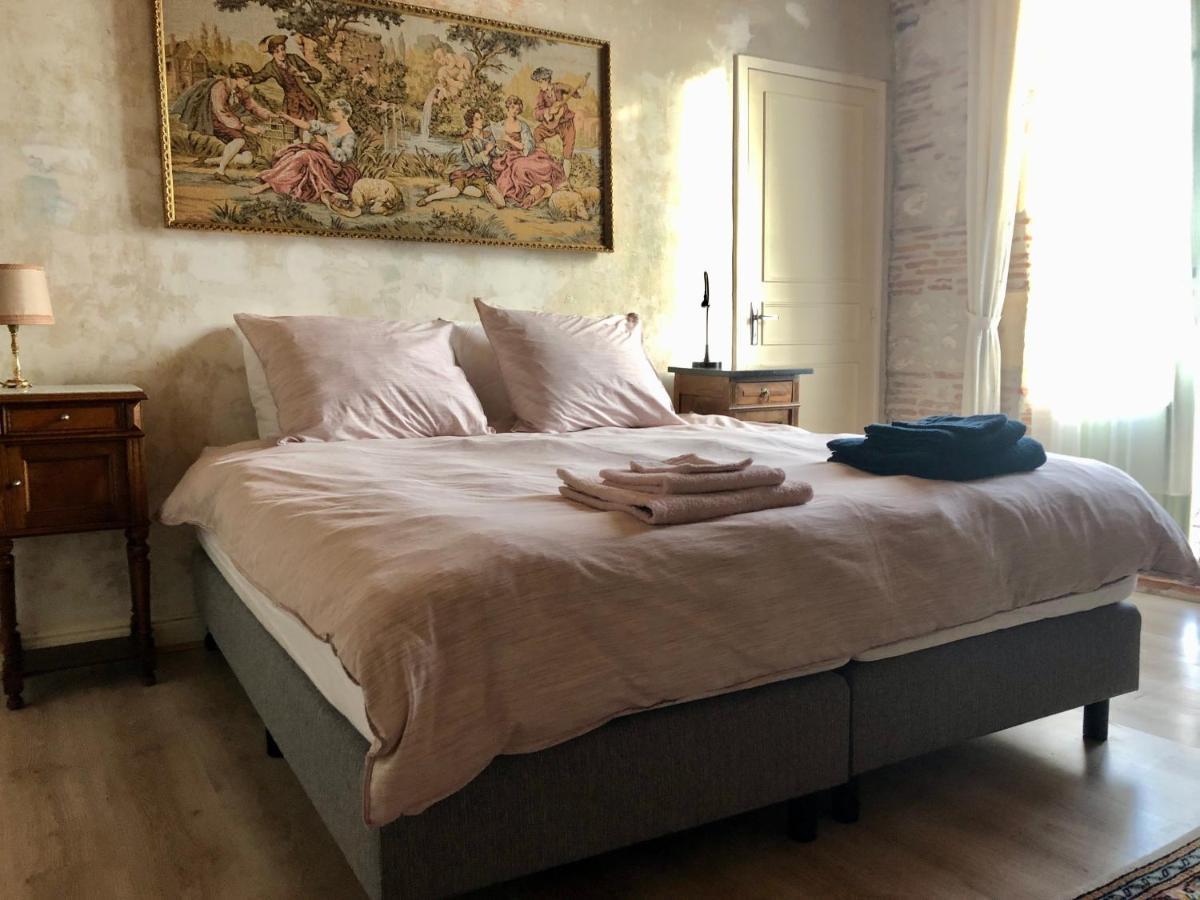 Madamenfrance Bed and Breakfast Monclar-d'Agenais Exteriör bild